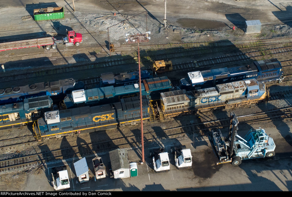CSXT 9280 & CSXT 9025